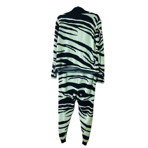 Fashion To Figure Tara Zebra Print Two Piece Pants Set Sz 2X - Picture 7 of 15